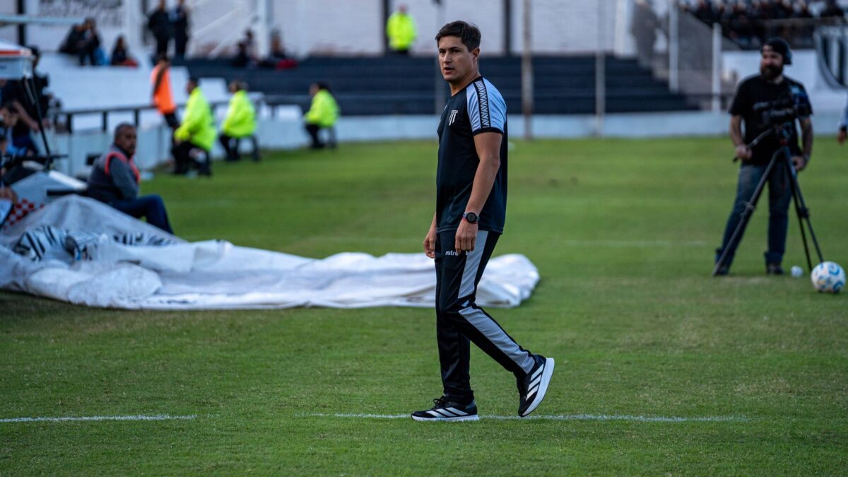 om paixão genesio coach maintenu discours